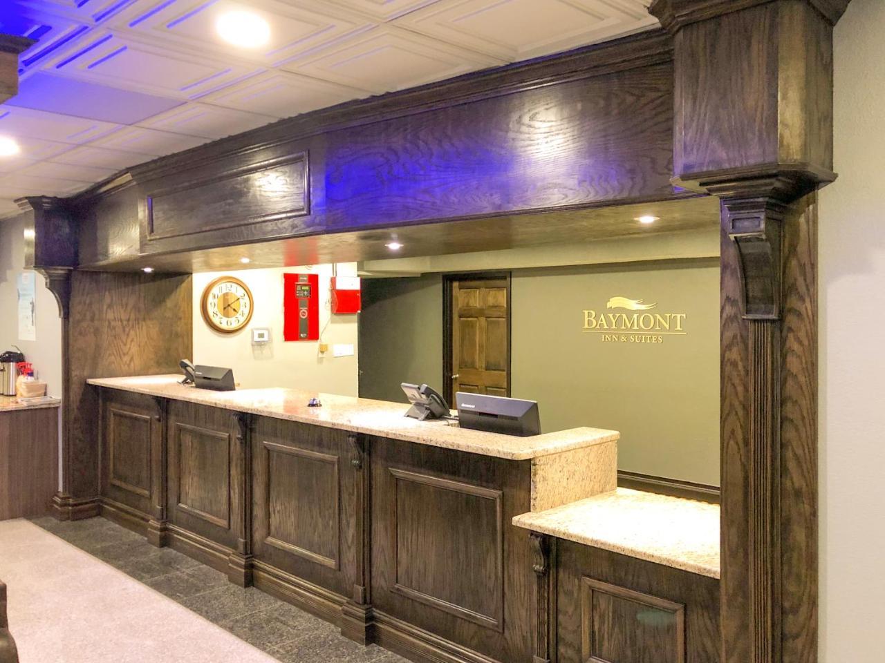 Baymont By Wyndham Ferndale/Royal Oak Hotel Ngoại thất bức ảnh